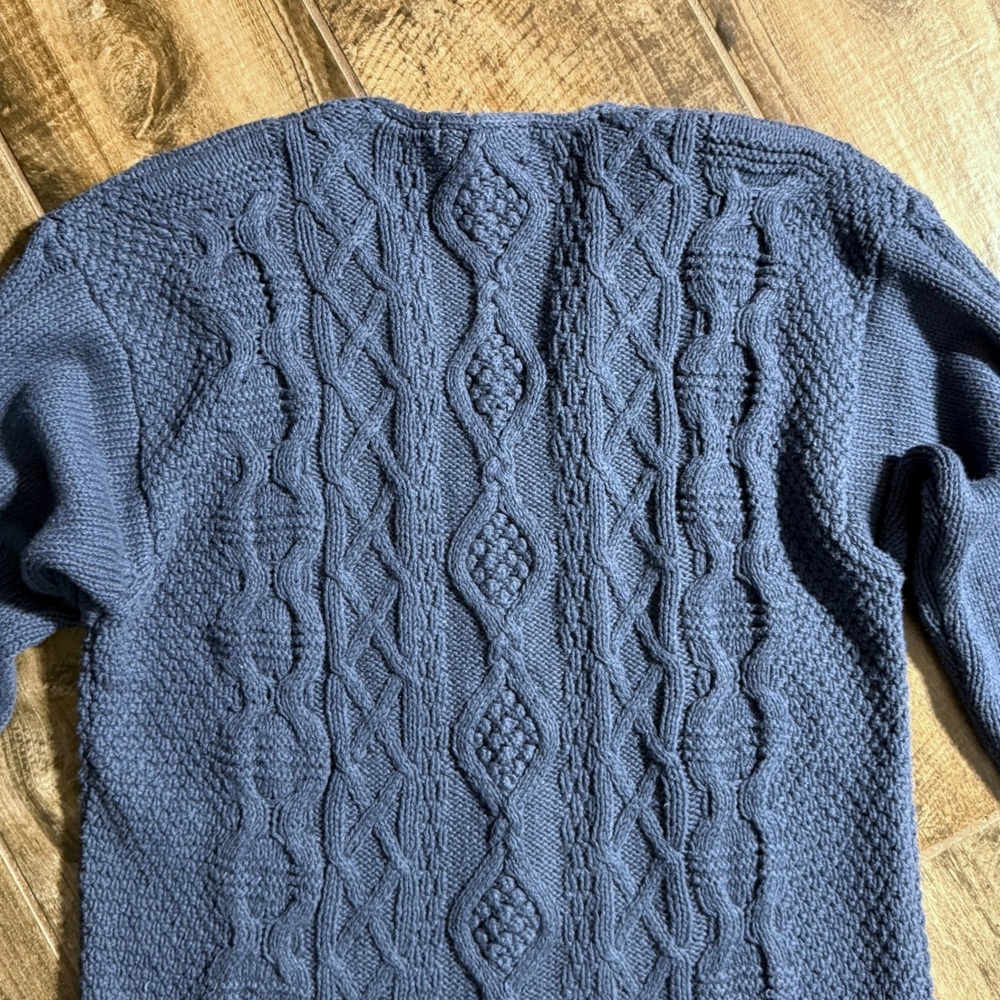 Cape Isle Knitters Vintage Women's Fisherman V Neck Cable Knit LS Sweater,Blue,L - Picture 6 of 11